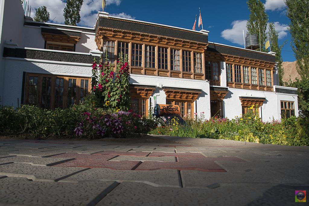 Shaolin Ladakh Hotel Leh Exterior photo